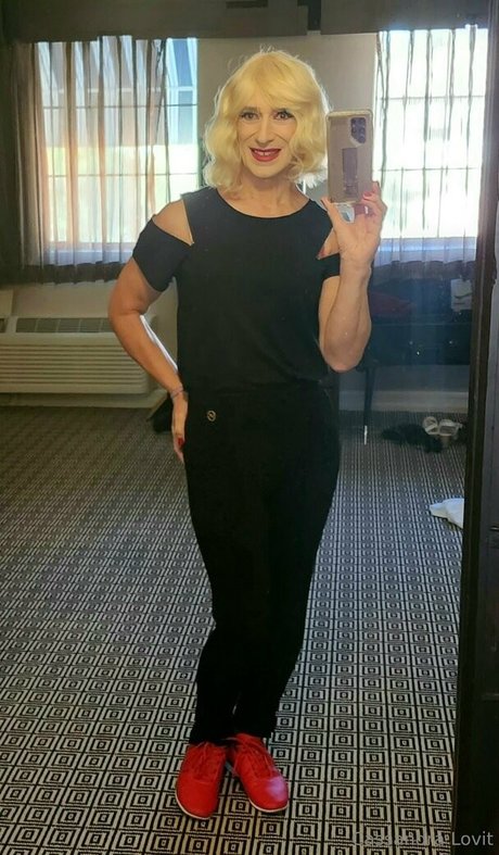 cassandralovit exclusive pornstar picture