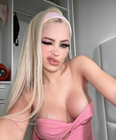 Dapariz pornstar img