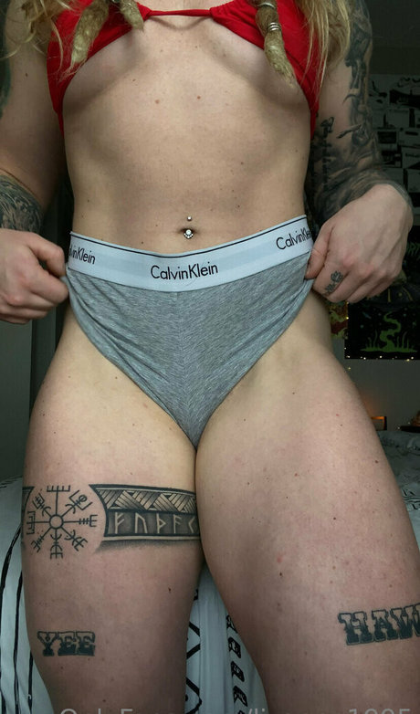 lizanne1995 high quality pornstar pics