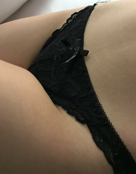 Tomomi Shiotani model perfect picture