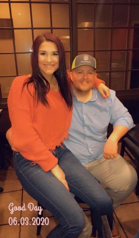 Aisley Montgomery hd actress pics