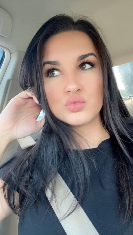 Aisley Montgomery pornstar sex pics