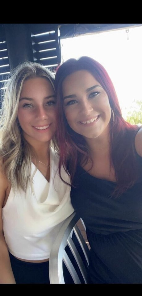 Aisley Montgomery pornstar free photo