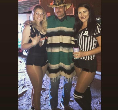 Aisley Montgomery nudes model picture