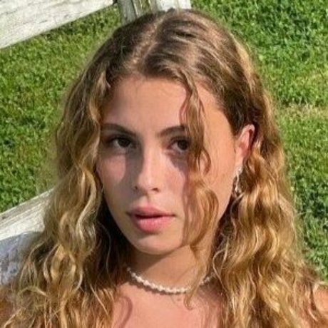 Miranda Borra nice star photo