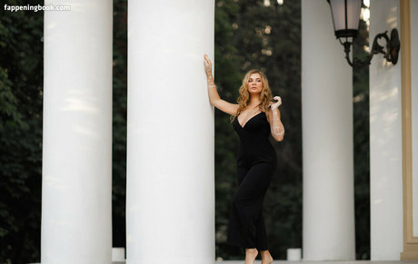 Natalia Tihomirova art pornstar img