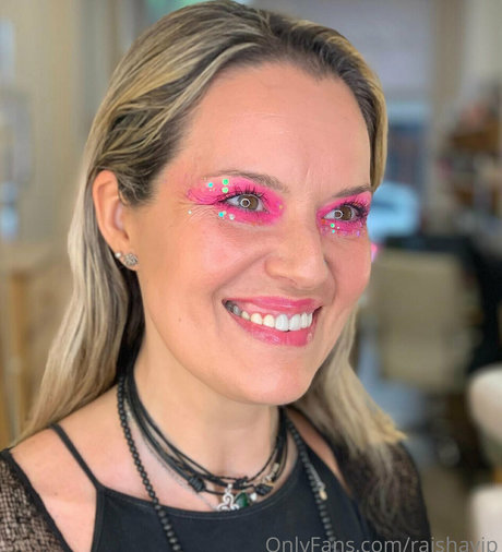 raishavip pornstar art pictures