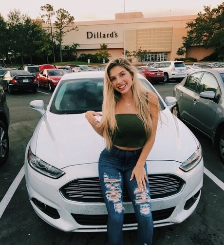 Jordan Lewis best model picture