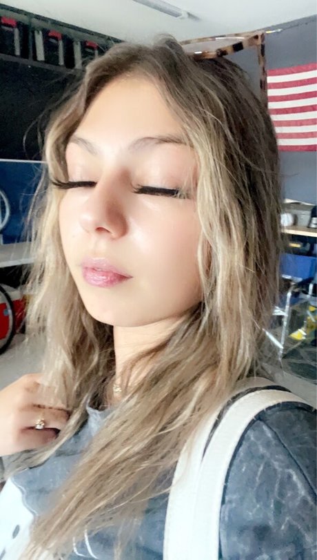 Elena Lukin star erotic img