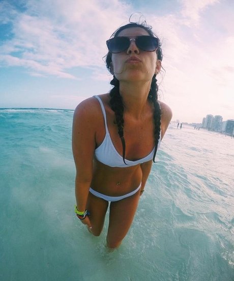 Lindsay Hydorn nice model picture