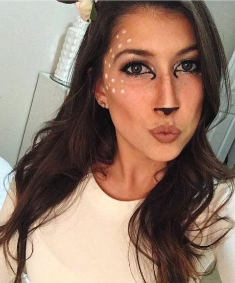 Lindsay Hydorn model nude photo