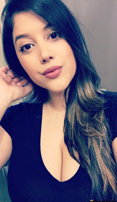 Rocio Aponte high quality model photos