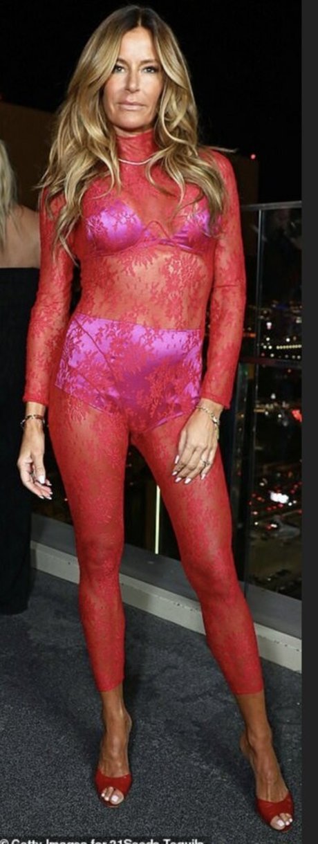 Kelly Bensimon model art archive