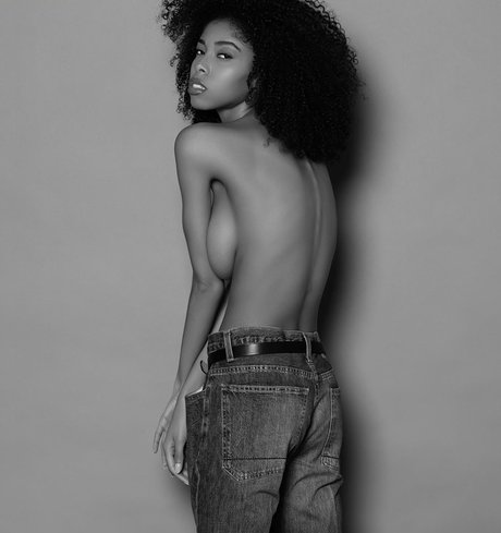 Kira Imani pornstar adult pic