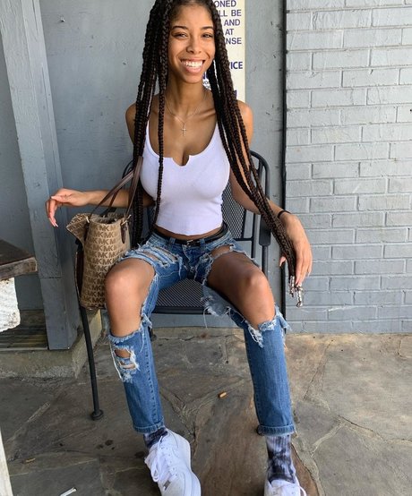 Kira Imani nude actress img