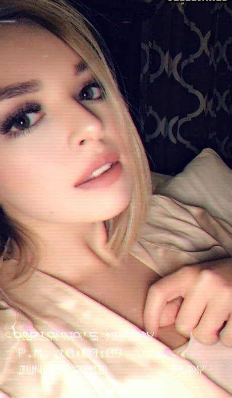 Adrianna Gavazzi star nudes gallery