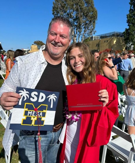 Anika Grace naked star pictures