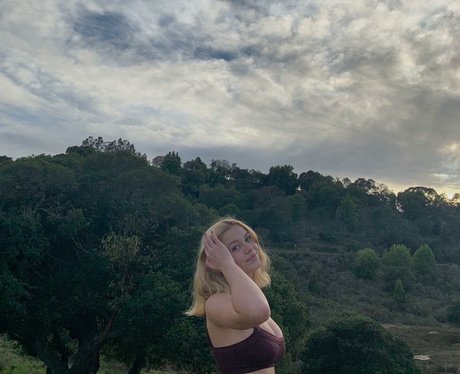 Anika Grace model xxx photos