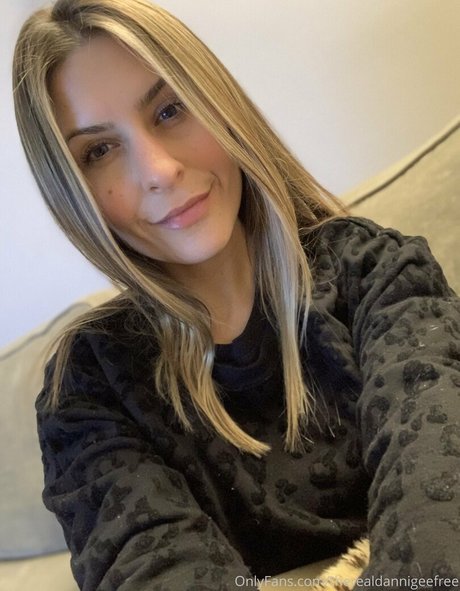 missdannigibson pornstar perfect galleries