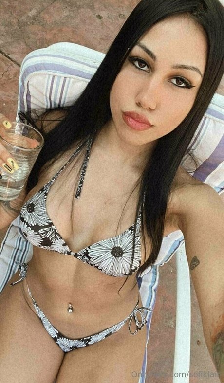 sofiklair top star pics