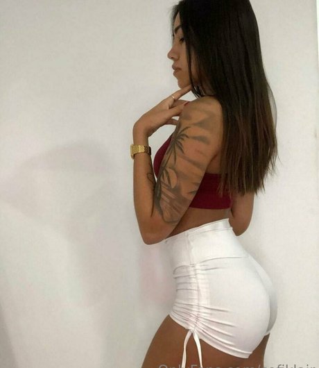 sofiklair high quality model pic