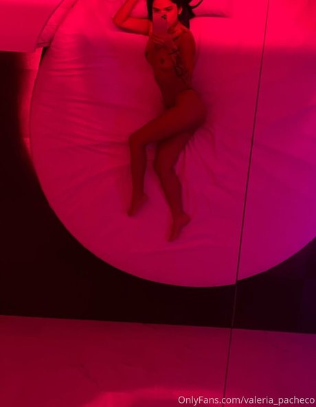 scarlett eterna sexy pornstar pic