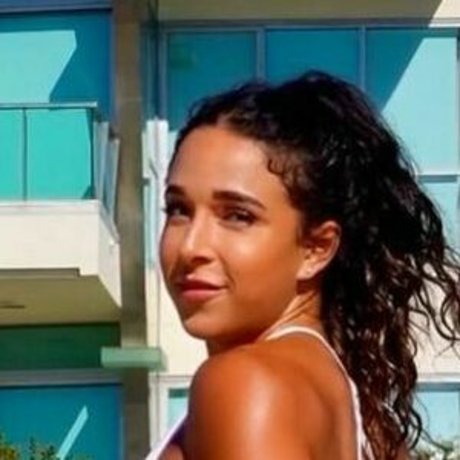 Alissa Oddo model perfect galleries