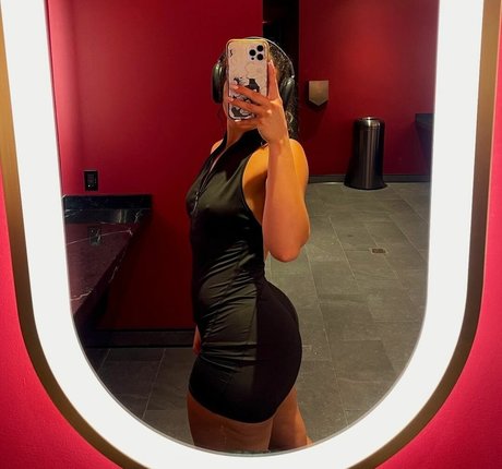 Alissa Oddo star porn gallery