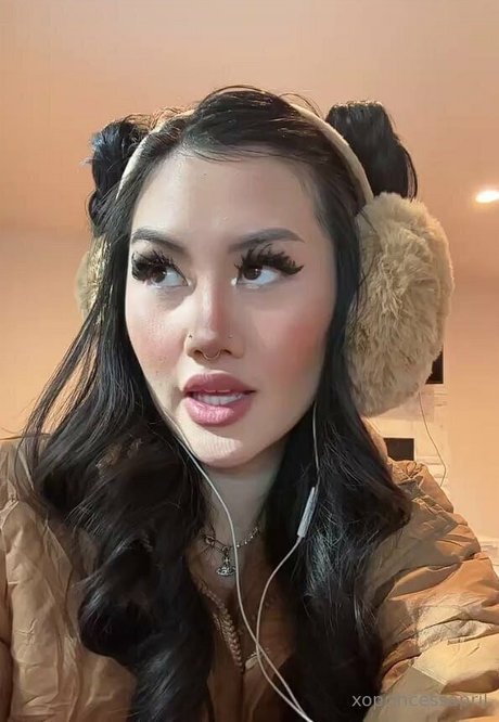 XOPrincessApril pornstar sex picture