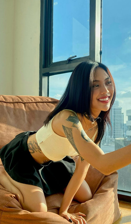 ladyboy xxx onlyfans art naked galleries