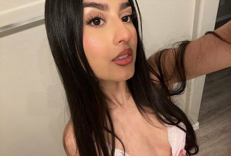 spicymariahxxx star nude picture