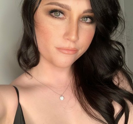 lewdkumi nice pornstar images