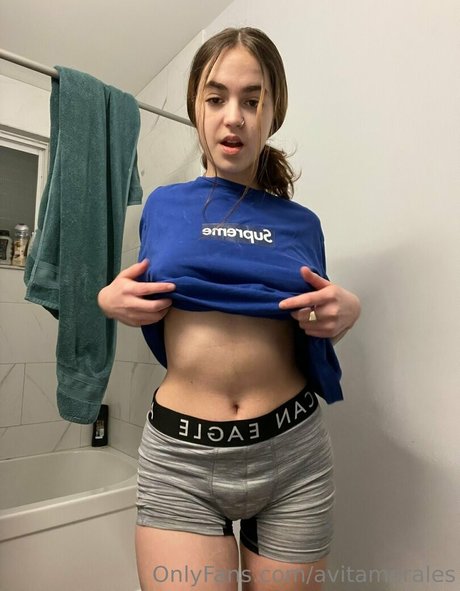 avitamorales perfect model pics