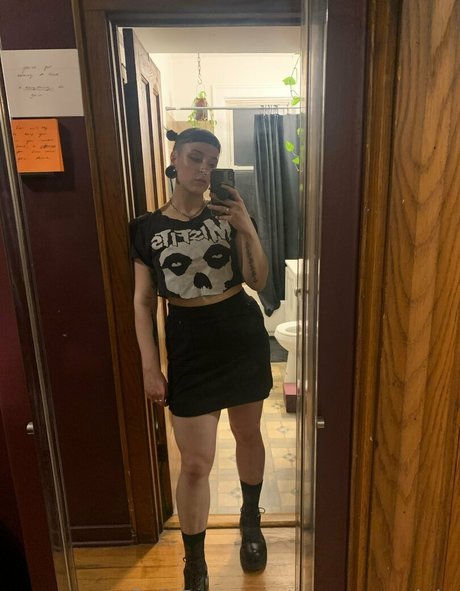 goth asian onlyfans exclusive img