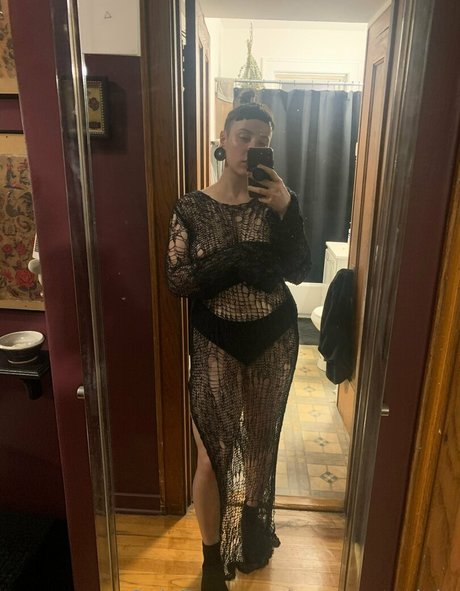 gay solo onlyfans nice pictures