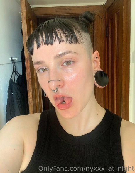 nyxxx at night pornstar naked photos