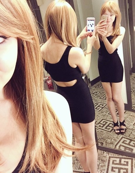 cutieblonde18 sex model photos