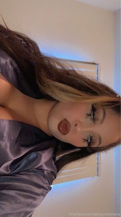 spicyy mamiana model sex pics