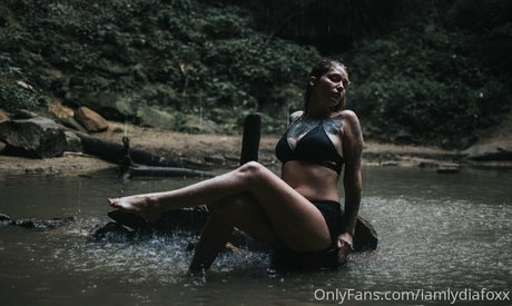 iamlydiafoxx star art pics