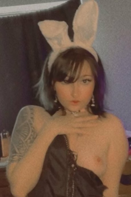 emiliarenblue sex star picture