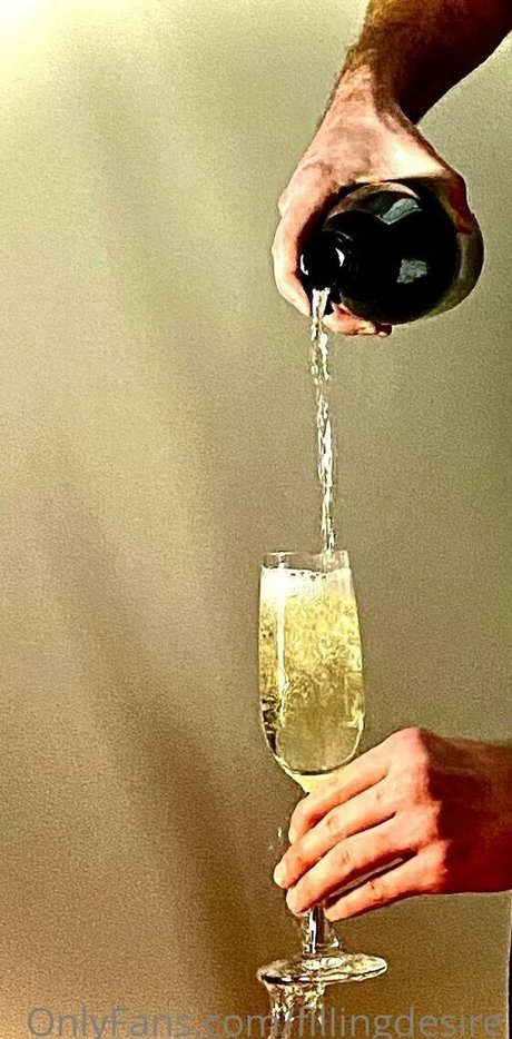 fillingdesire erotic star archive