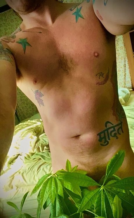 fillingdesire Quick model image