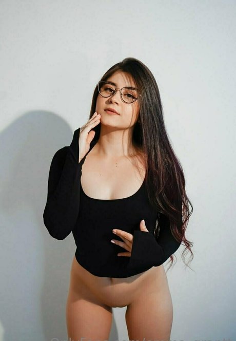 grant emma pretty model images