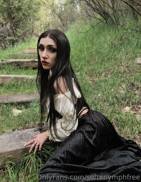 hauntedxnymphfree best actress images