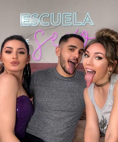 Long Tongue Fetish art model images