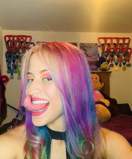 Long Tongue Fetish model hot picture