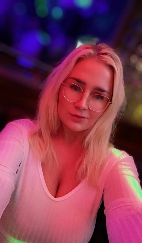 Jessie HH sex star gallery