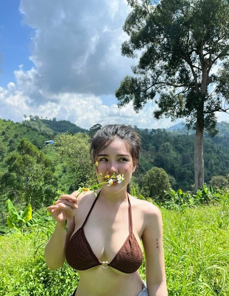 nam093178 model xxx image