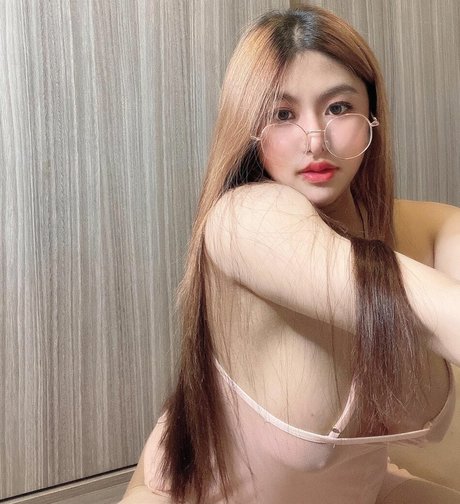 Cream melody nice actress image