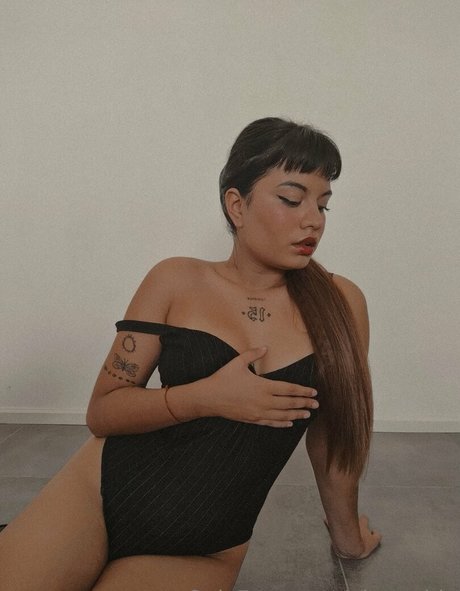 pietra blu sex model img